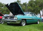 Pontiac 1961 Bonneville Bubbletop 003.jpg