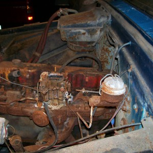 driver_side_engine_compartment