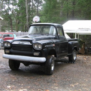 1959 Napco 4/4 1/2 Ton Short Wheel Base Stepside