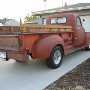 '47 in driveway Simi Valley,Ca