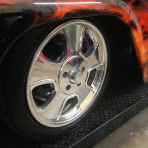 Bonnspeed Vinteq front wheels 18x7
