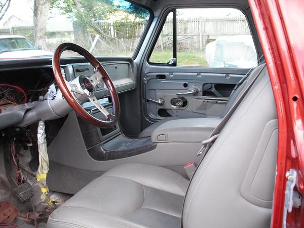 2004 Tahoe Interior Early 80s Tilt Wheel From A Chevy Van